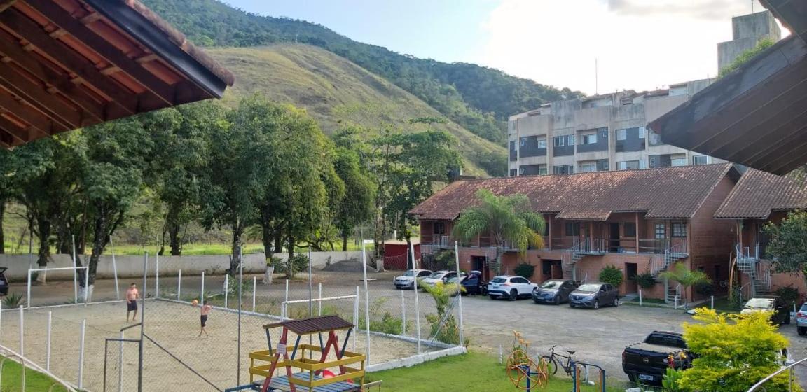 CHALE LAZER COMPLETO - 700mts PRAIA Ubatuba Exterior foto